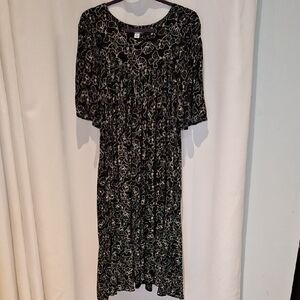 Go Softly Patio Elegant Black and White Floral Dress Size L